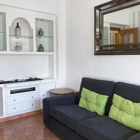 Apartment Luninoso Y Practico En El Centro Con Amplio Parking Incluido