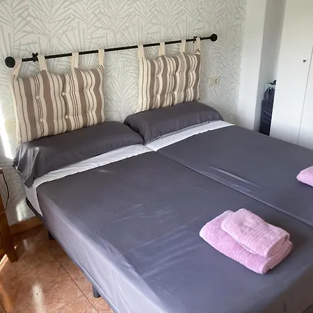 Luninoso Y Practico En El Centro Con Amplio Parking Incluido